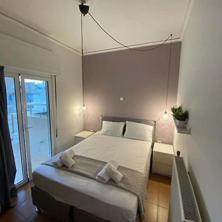 Pent House With Terrace Apartman Pireusz Kültér fotó