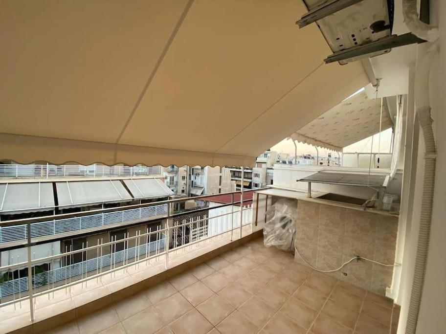Pent House With Terrace Apartman Pireusz Kültér fotó
